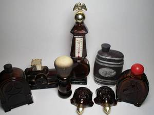 lot 45 image: 8 Vintage 1970S era AVON bottles, 1 w just under half left