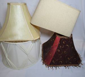 lot 94 image: 4 vintage lamp shades