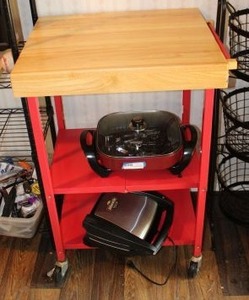 lot 8 image: RED Rolling Kitchen Cart with Top Cutting Board (Cart Only)