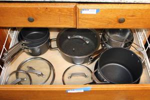 lot 30 image: Ninja Granite Stone Diamond Pro  Cooking Pots and Lids