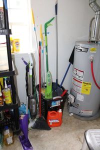 lot 44 image: Cleaning Lot Brooms, Swiffer Mop, Laundry Liquid Detergent