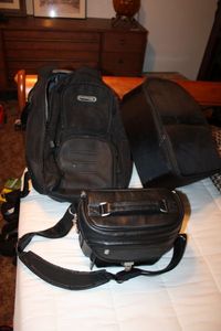 lot 79 image: Camera Bags Leather Quantaray Bag, Quantaray Pro Backpack, CameraLens Bag