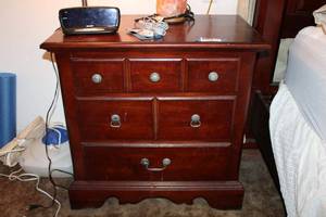 lot 109 image: JC Penney Home Collection Side Table, matches Lot 102