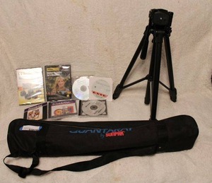 lot 179 image: 2 Tripods and CDs Velbon DF 50 Tripod and Quantaray QSX 9500 Tripod Plus Nikon School CD, Print Artist CD
