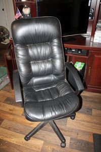 lot 167 image: Black Desk Chair by FDL Inc.