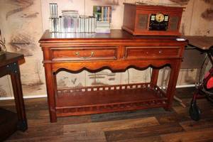lot 144 image: 2 Drawer Entry Table (One Drawer needs new Hardware) CONTENTS NOT INCLUDED