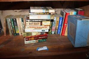lot 143 image: Civil War Cards Set and Books mostly Westerns and War books