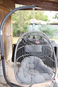 lot 212 image: Hammock Chair, holds up to 130KGS or 286 Lbs.