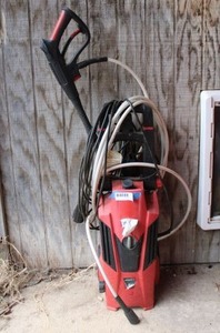 lot 187 image: High Pressure Power Sprayer 1600psi by Earthwise PW-16002
