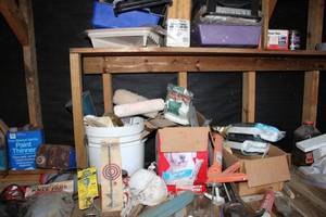 lot 307 image: Painting Supplies Pans, Rollers, Knee Pads, Paint Mixers, Masks