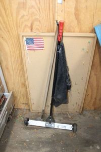 lot 315 image: Magnet Roller, Hand Held Magnet and Cork Board