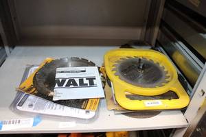 lot 228 image: Saw Blades