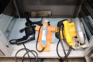 lot 229 image: Chicago Electric Planer, Black & Decker 12 Drill, and DeWalt Circular Saw