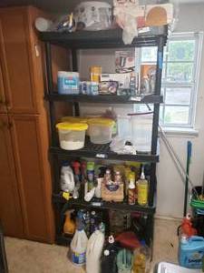 lot 372 image: 5 Shelf Plastic shelving unit (contents not included) 72h x 36w x24d