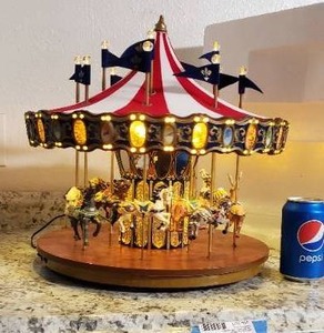 lot 366 image: Thomas Kincaid Carousel with Certificate of Authenticity, Lights Up and Plays Christmas Songs as it Turns