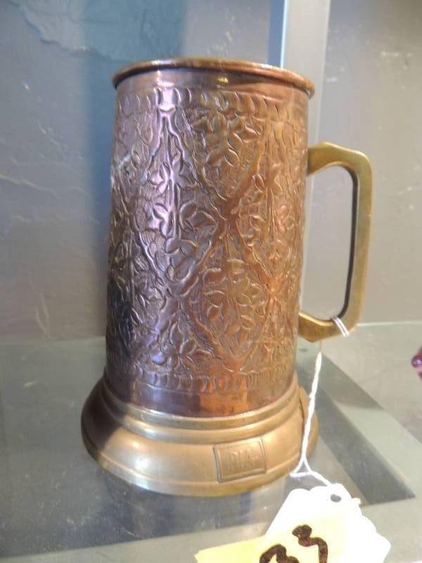 lot 33 image: Brass mug 5.5...