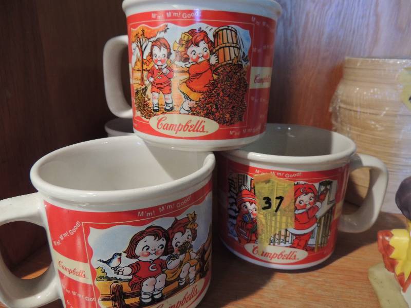 lot 37 image: Campbells Soup - Soup Mugs qty4