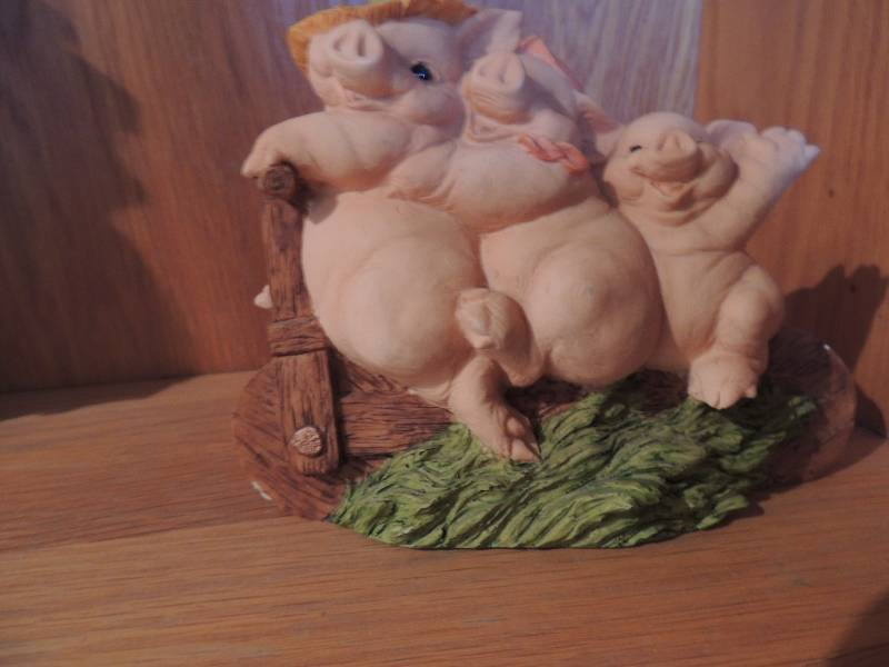 lot 45 image: 3 Pig figurines - Italy ARTIFICE 6...