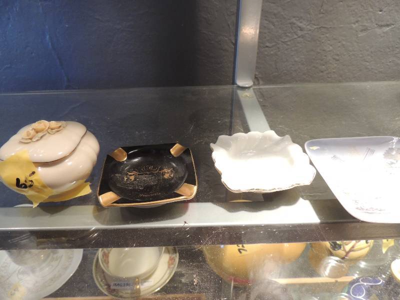 lot 65 image: Trinket Box with top 3 ash trays...