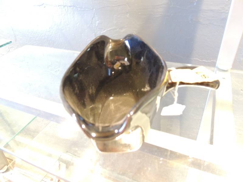lot 87 image: Frankoma 6S Black Gravy Bowl 4in...