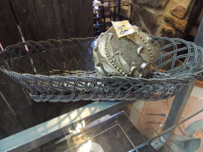 lot 99 image: Basket with one decoative ball...