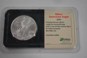 lot 25 image: Silver American Eagle Coin 2001