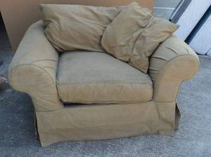 lot 8 image: Tan Canvas Fabric Highly Durable Arm Chair