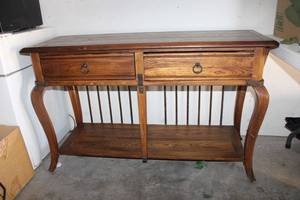 lot 4 image: Oak Distressed Entry Table with 2 Drawers and Bottom Shelf