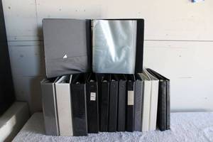 lot 113 image: 3-Ring Binders various Sizes