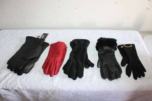 lot 132 image: Leather and Winter Gloves, Mens Pair is unopened, 4 Pairs of Womens