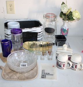lot 168 image: Kitchen Lot Shot Glasses, S&PNapkin Set, Glass Bowls, Sealing Lid Cannister and More