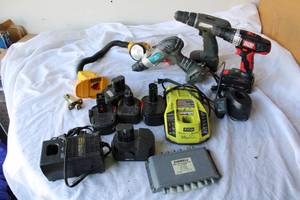 lot 190 image: Misc. Lot Cordless Screwdrivers, Misc. Chargers and Batteries, Work Light, see pictures