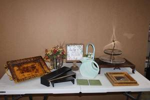 lot 210 image: Home Decor Vintage Pitcher, Trays, Flower Arrangements, Mirror and Shelves
