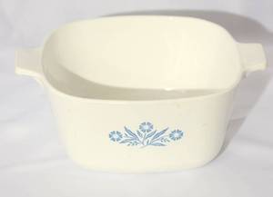lot 33 image: Corning Ware  Casserole Dish P 1 34-B1-34 Cornflower Casserole  Dish