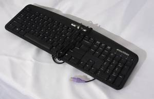 lot 90 image: eMACHINES KEYBOARD model no. KB-0705 box black slim thin soft easy keys