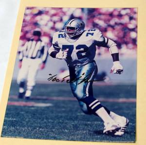 lot 11 image: Dallas Cowboy Ed Too Tall Jones with Autograph