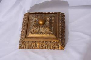 lot 117 image: Square Decorative Box  Stager Inventory