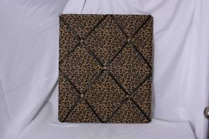 lot 78 image: 17 x 20 Leopard Collage Board  STAGER Supplies