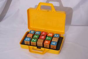 lot 85 image: Fisher Price Block set  VINTAGE