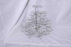 lot 174 image: Cupcake Holder  Super Cute Swirls