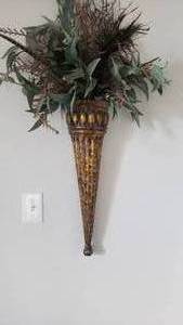 lot 187 image: Extra Large Wall Sconce  Over 3 ft total