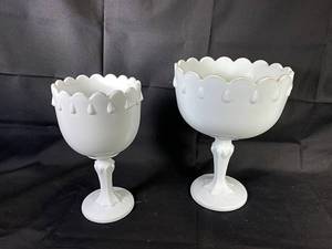 lot 31 image: Indiana Glass, Milk Class, Compote