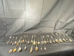 lot 41 image: Antique Spoon Collection
