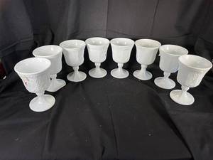 lot 74 image: Vintage Milk Glas Pedestal Cup Set of 8