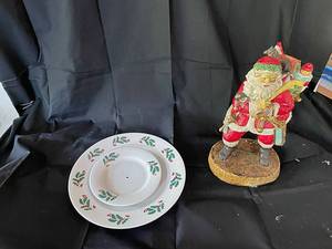 lot 97 image: Decorate Plate Made in China, Glass Santa