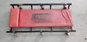 lot 26 image: Harbor Freight Creeper