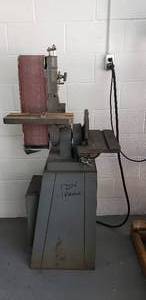 lot 114 image: Wilton 4200 Belt and Disc Sander with Extra Sanding Pads