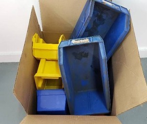 lot 170 image: Lot of Akrobins Storage Bins - Various Sizes