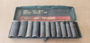lot 179 image: 12 Piece 12 Drive Metric Deep Socket Set