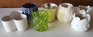 lot 46 image: LOT OF 7 UNUSED YANKEE CANDLE CO. CANDLE HOLDERS IN VARIOUS STYLES AND DESIGNS AS SHOWN. (SOLD 7X THE MONEY)